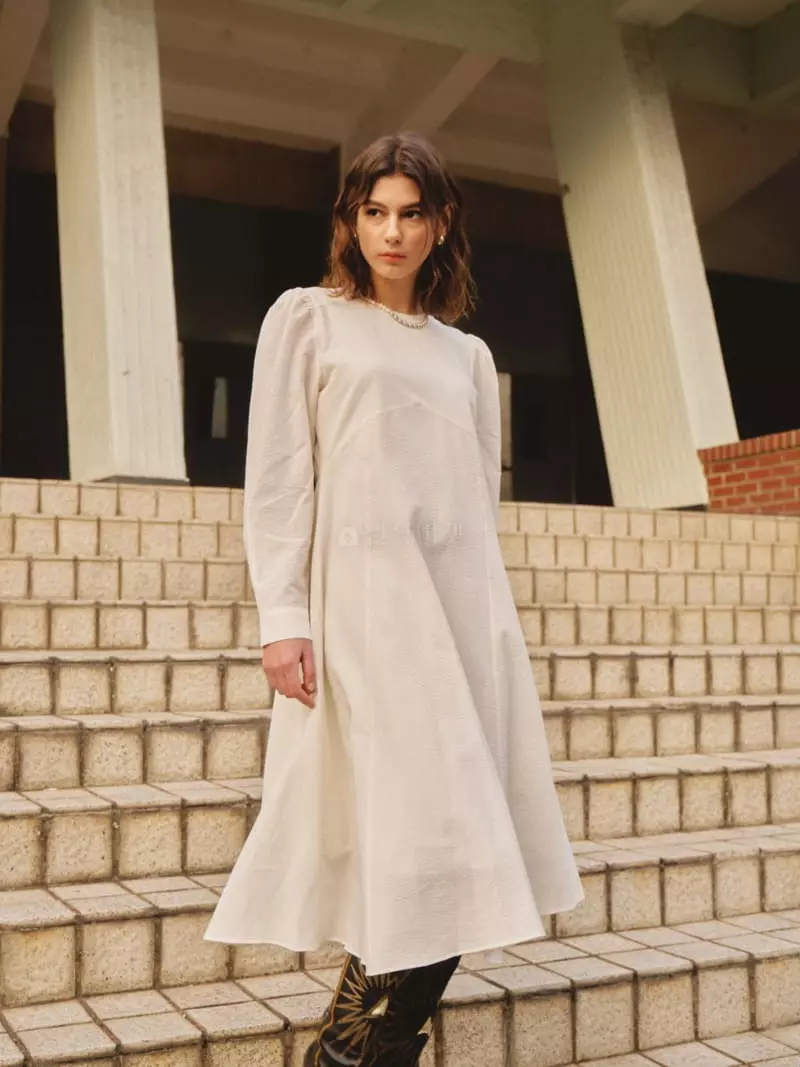 Sllow - Korean Women Fashion - #womensfashion - Misty Cotton Puff Long One-piece - 2