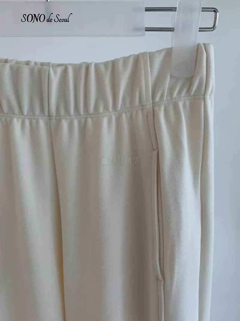 Sono De Seoul - Korean Women Fashion - #thatsdarling - Twill Jogger Pants - 3
