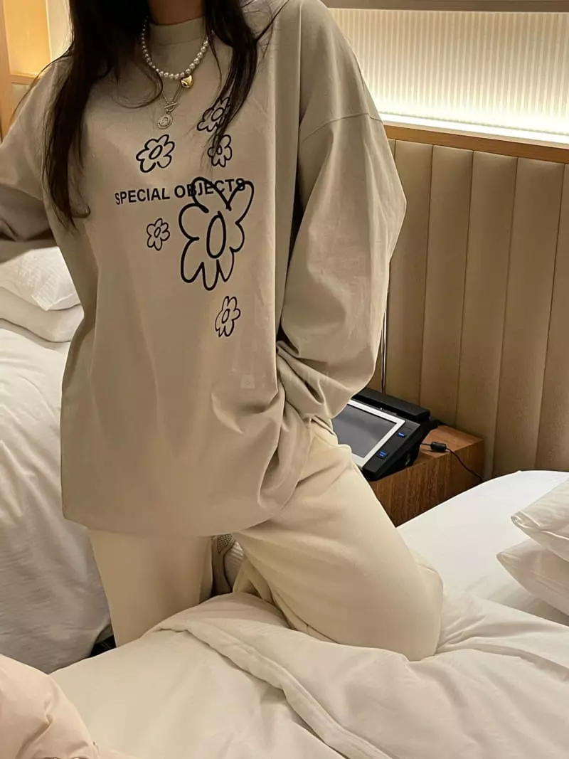 Special - Korean Women Fashion - #restrostyle - Flower Tee