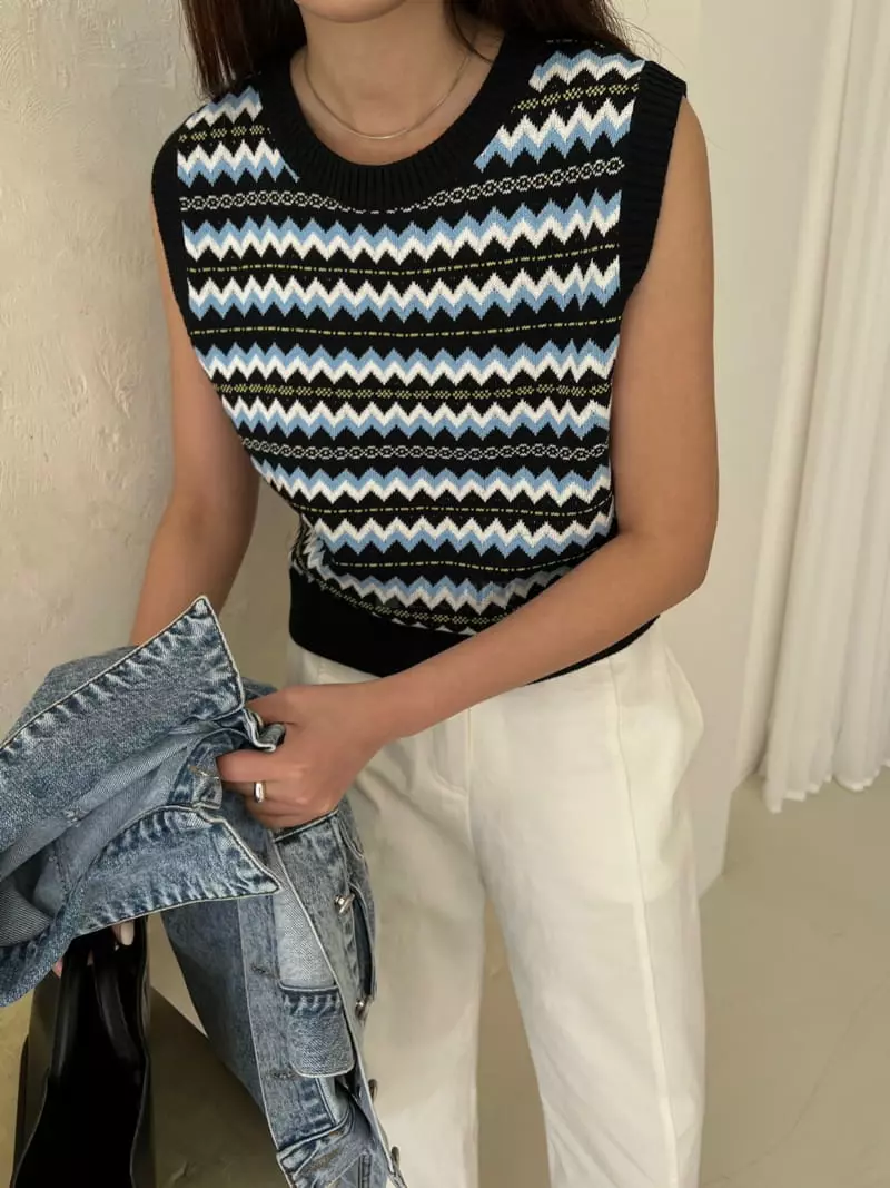 Ssemienne - Korean Women Fashion - #womensfashion - Monchell Knit Vest - 3