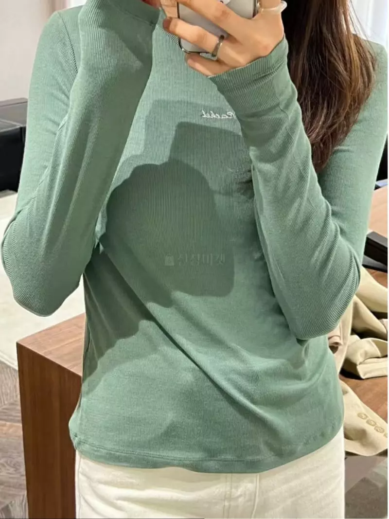 Talktalk - Korean Women Fashion - #womensfashion - Rachel Lettering Tee - 2