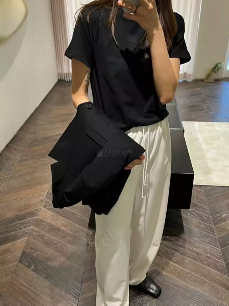 Talktalk - Korean Women Fashion - #womensfashion - Emily Tee - 3