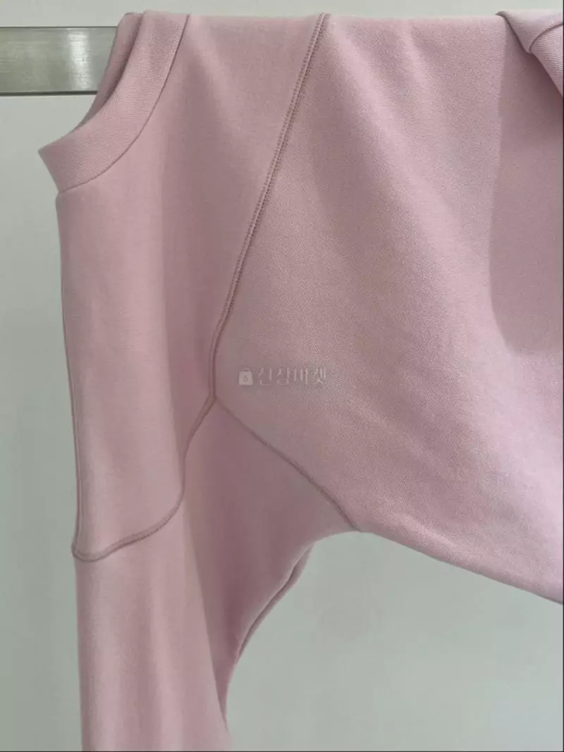 Taste - Korean Women Fashion - #momslook - Scissor Sweatshirt - 4
