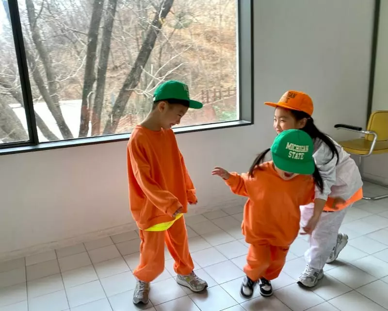 The Grey - Korean Children Fashion - #childofig - Smile Top Bottom Set - 2
