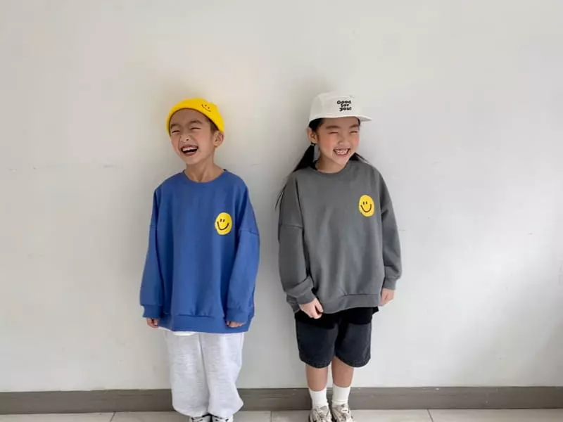 The Grey - Korean Children Fashion - #childofig - Smile Sweatshirt