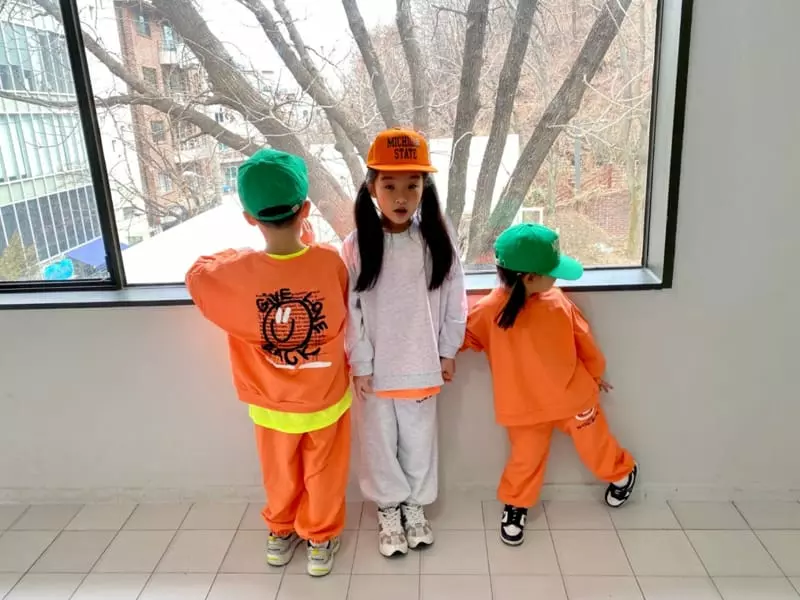 The Grey - Korean Children Fashion - #fashionkids - Smile Top Bottom Set - 6
