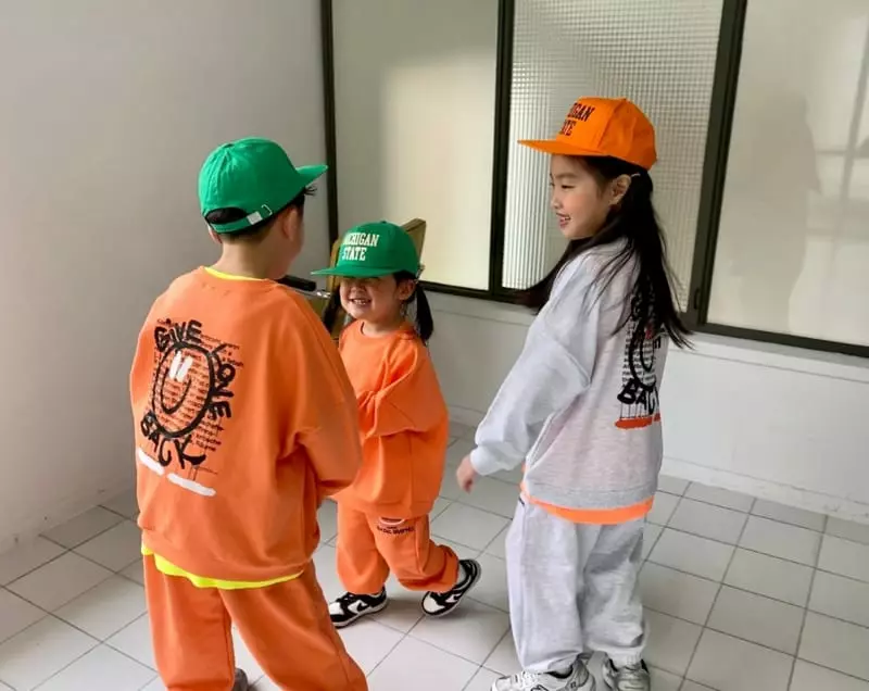 The Grey - Korean Children Fashion - #kidsstore - Smile Top Bottom Set - 8
