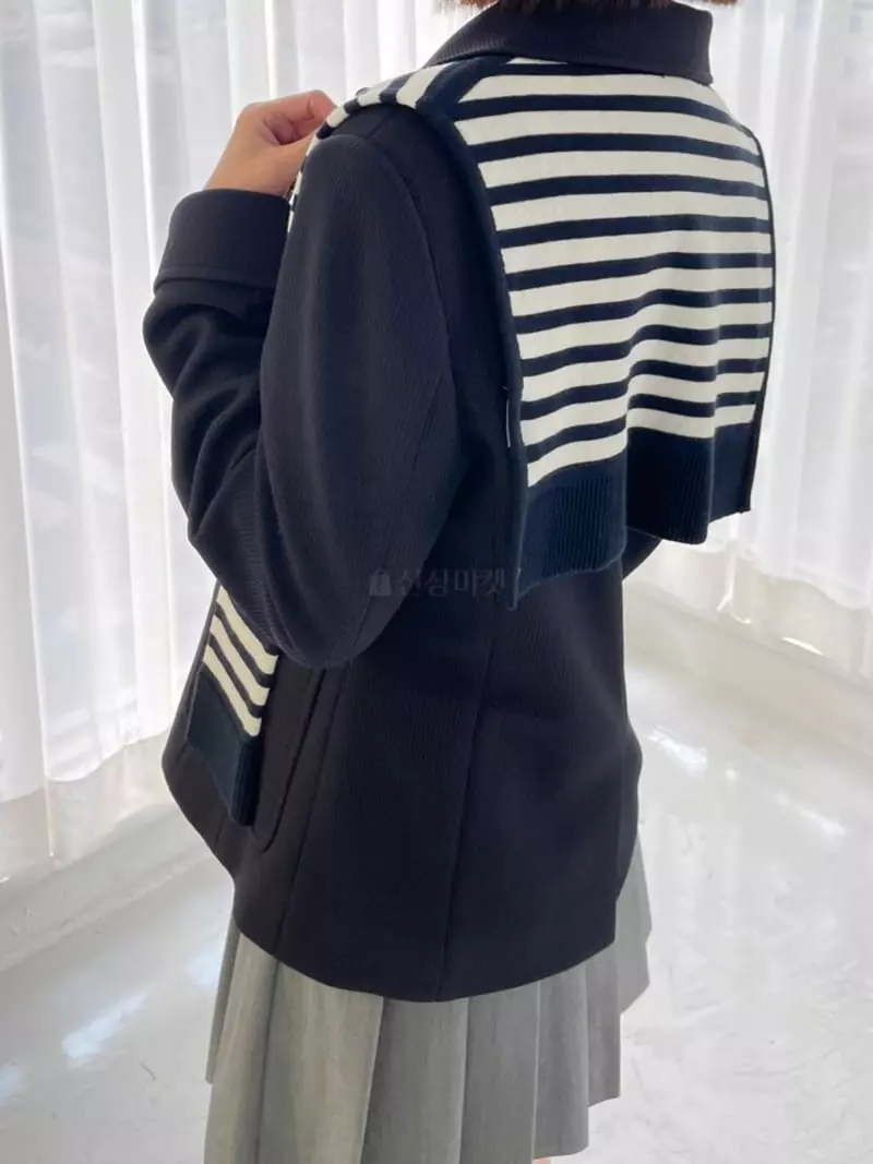 Theany - Korean Women Fashion - #womensfashion - Waffled Double Jacket (Muffler Set) - 3