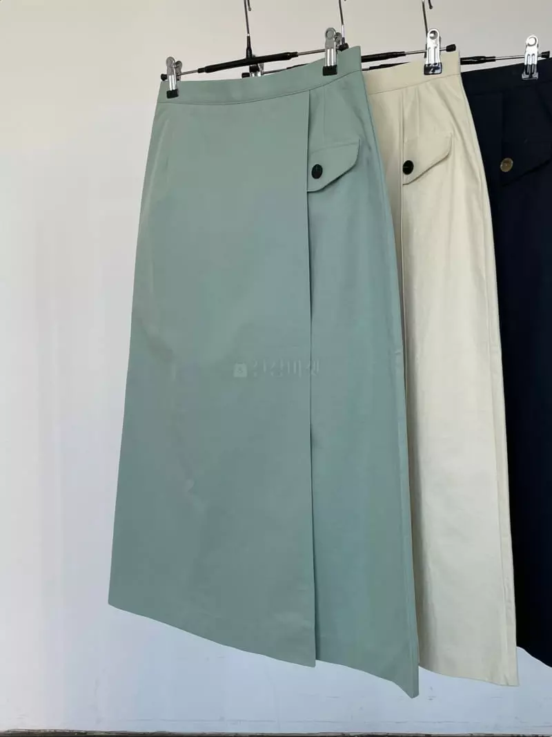 Thecamel - Korean Women Fashion - #shopsmall - Mini Pocket Skirt - 2