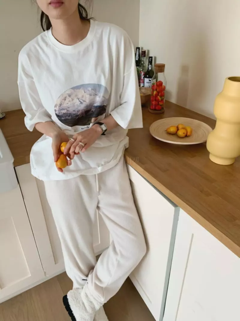Thecamel - Korean Women Fashion - #womensfashion - Land Tee - 3