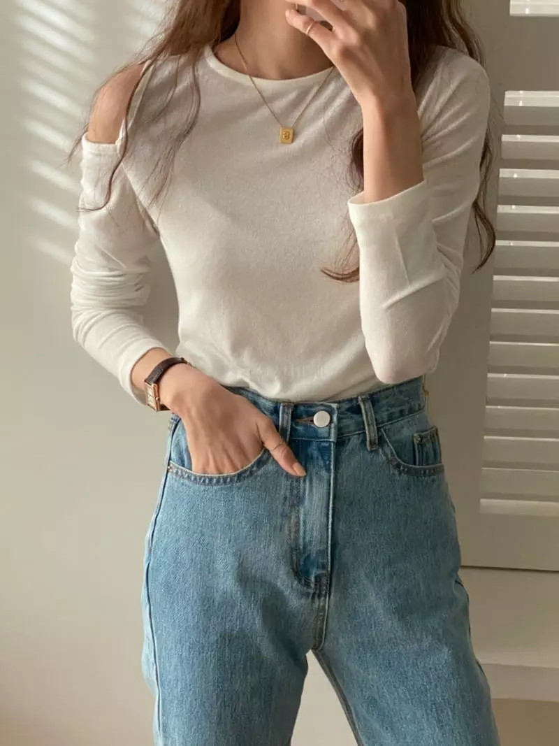 Tizzi - Korean Women Fashion - #pursuepretty - Berry Tee - 4