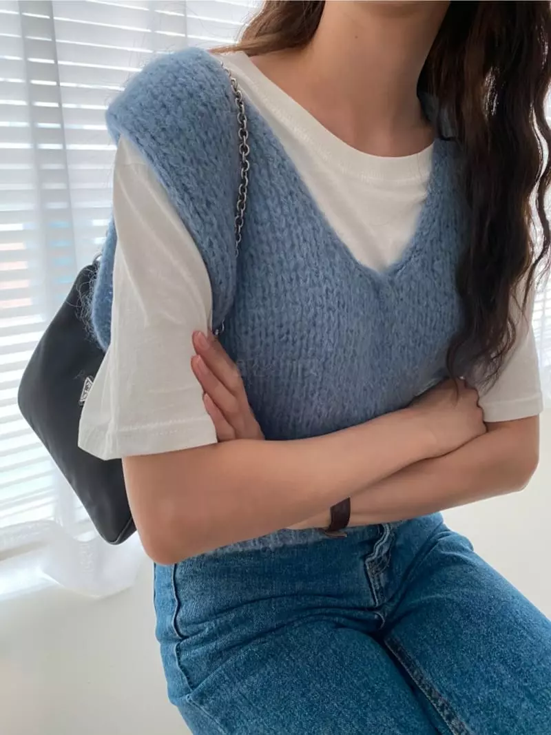 Tizzi - Korean Women Fashion - #romanticstyle - Kid Knit Vest - 3