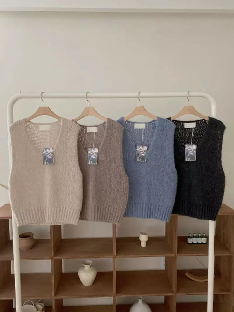 Tizzi - Korean Women Fashion - #romanticstyle - Kid Knit Vest - 4
