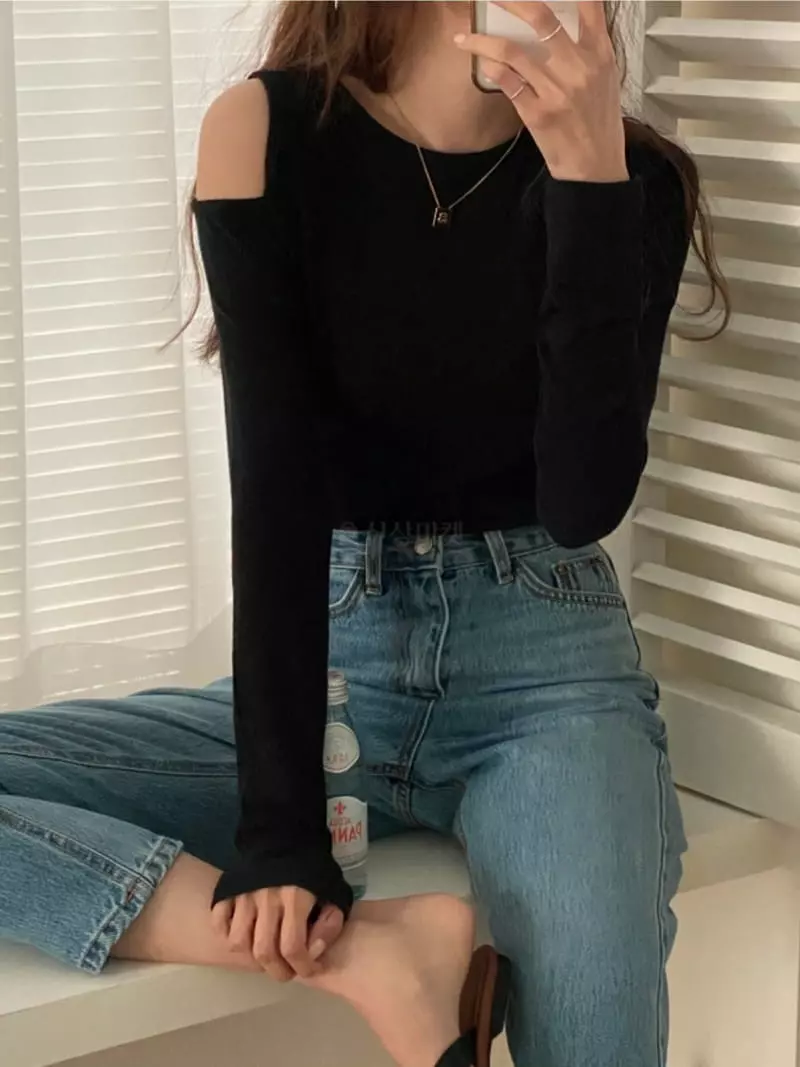 Tizzi - Korean Women Fashion - #vintageinspired - Berry Tee