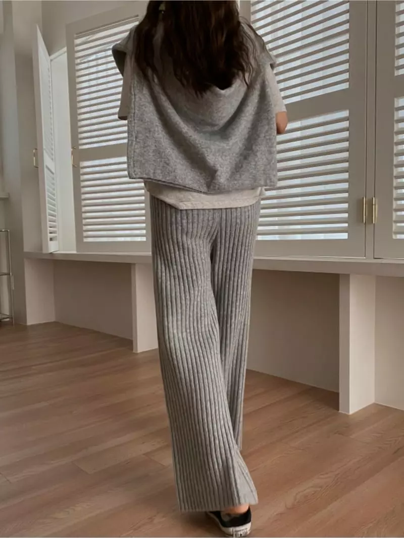 Tizzi - Korean Women Fashion - #momslook - Rib Pants - 4