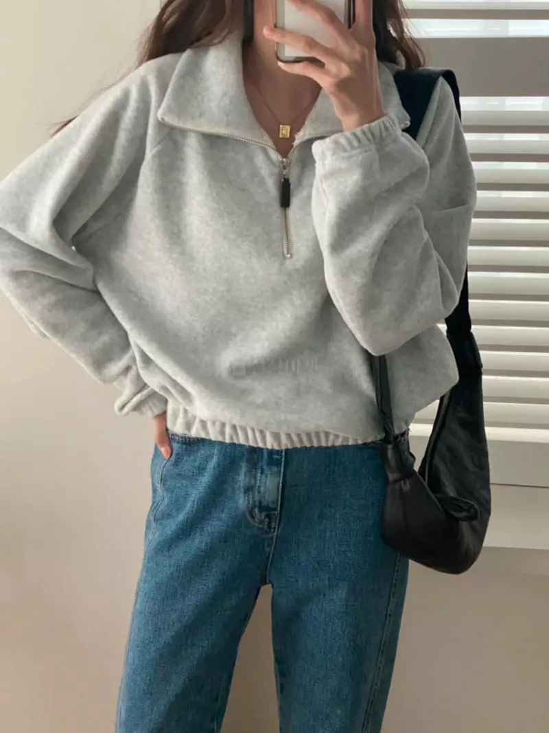 Tizzi - Korean Women Fashion - #momslook - Vince Sweatshirt - 4