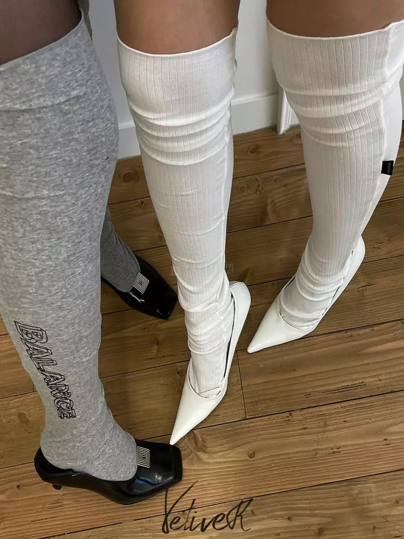 Vetiver - Korean Women Fashion - #shopsmall - Knee High Socks