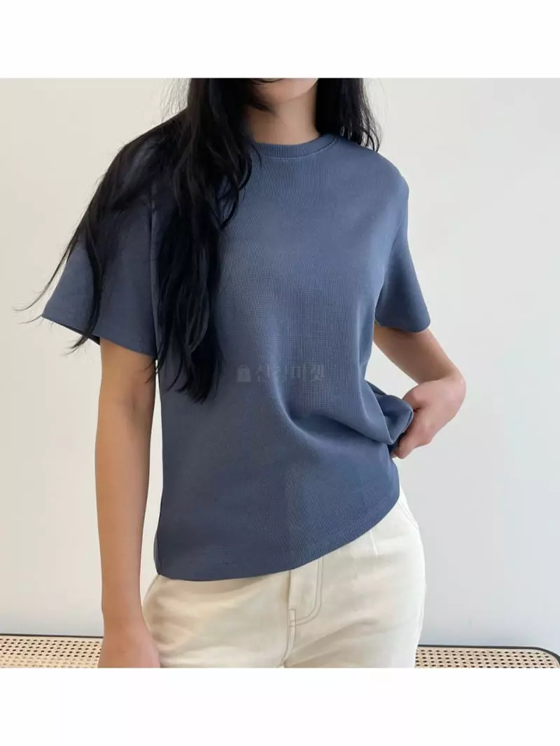 Waterbar - Korean Women Fashion - #momslook - Cos Waffle Tee - 2