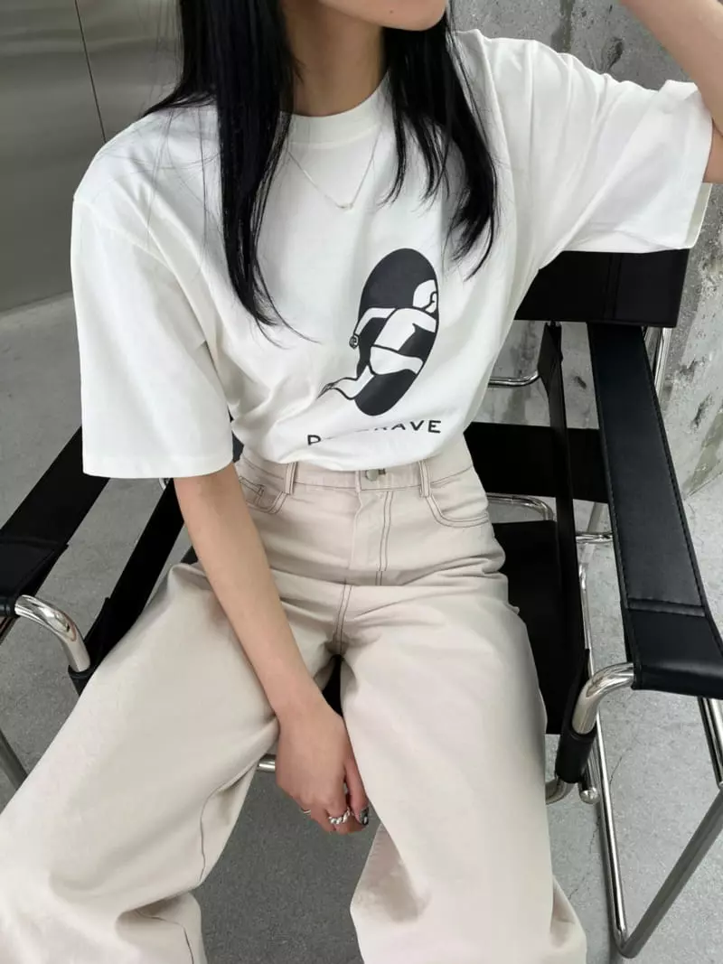 Waterbar - Korean Women Fashion - #momslook - Brave Print Tee - 3
