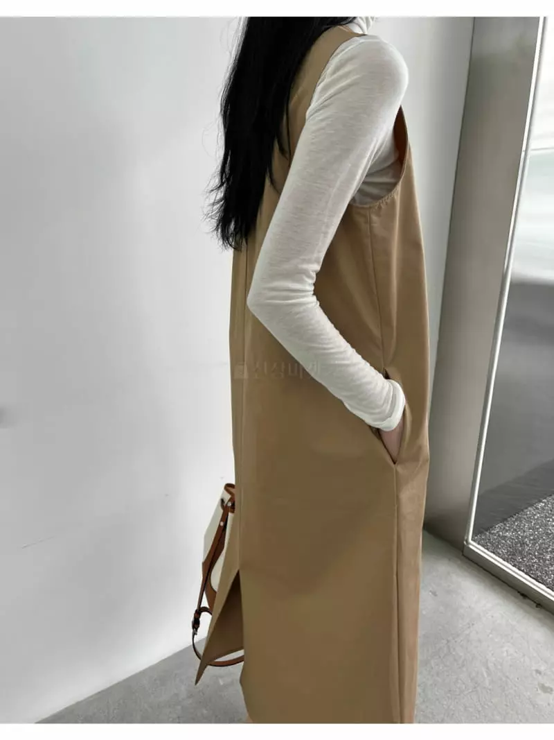 Waterbar - Korean Women Fashion - #momslook - Fair Sleeveless One-piece