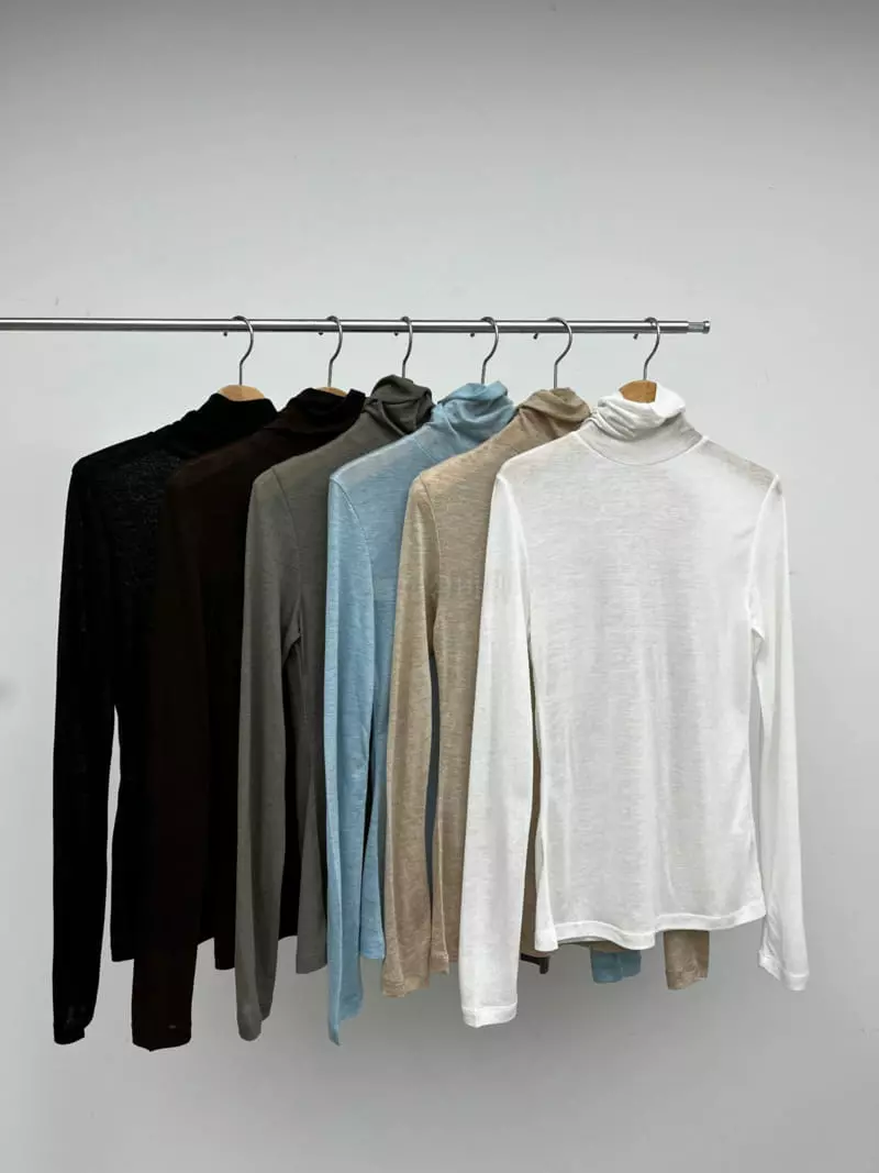 Waterbar - Korean Women Fashion - #momslook - Pomi Turtleneck Tee - 2