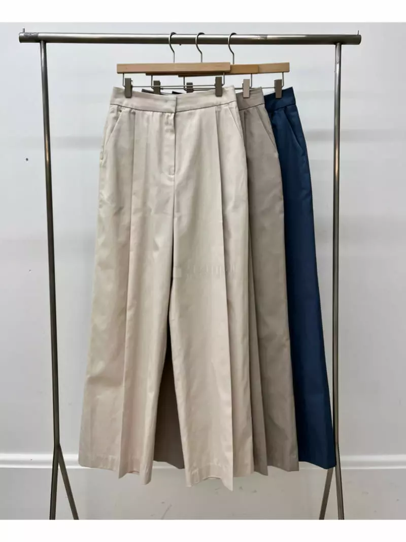 Waterbar - Korean Women Fashion - #thelittlethings - List Wide Pants - 4