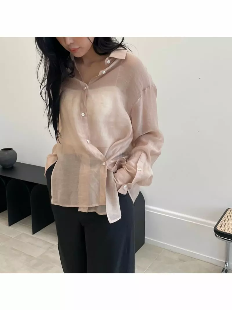 Waterbar - Korean Women Fashion - #restrostyle - Glue See-through Blouse - 3