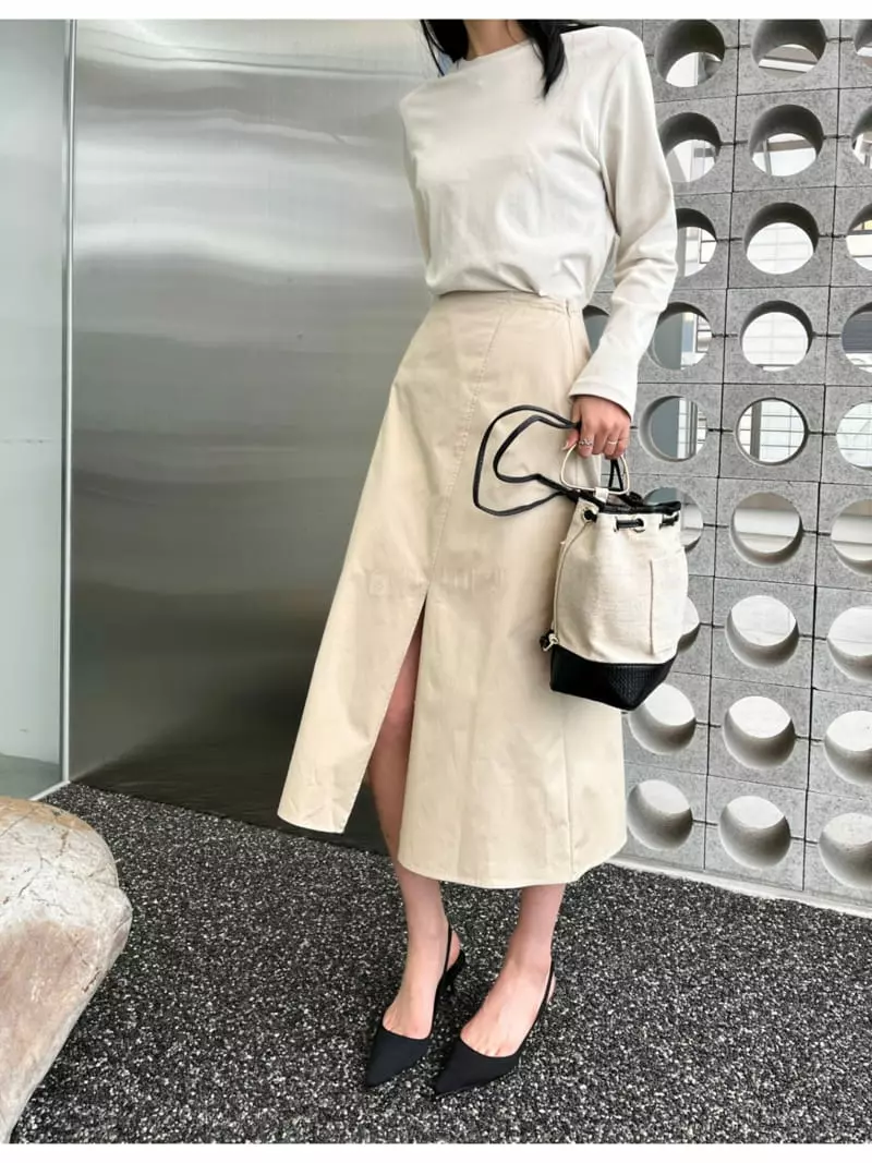 Waterbar - Korean Women Fashion - #restrostyle - Eddy Open Skirt - 3