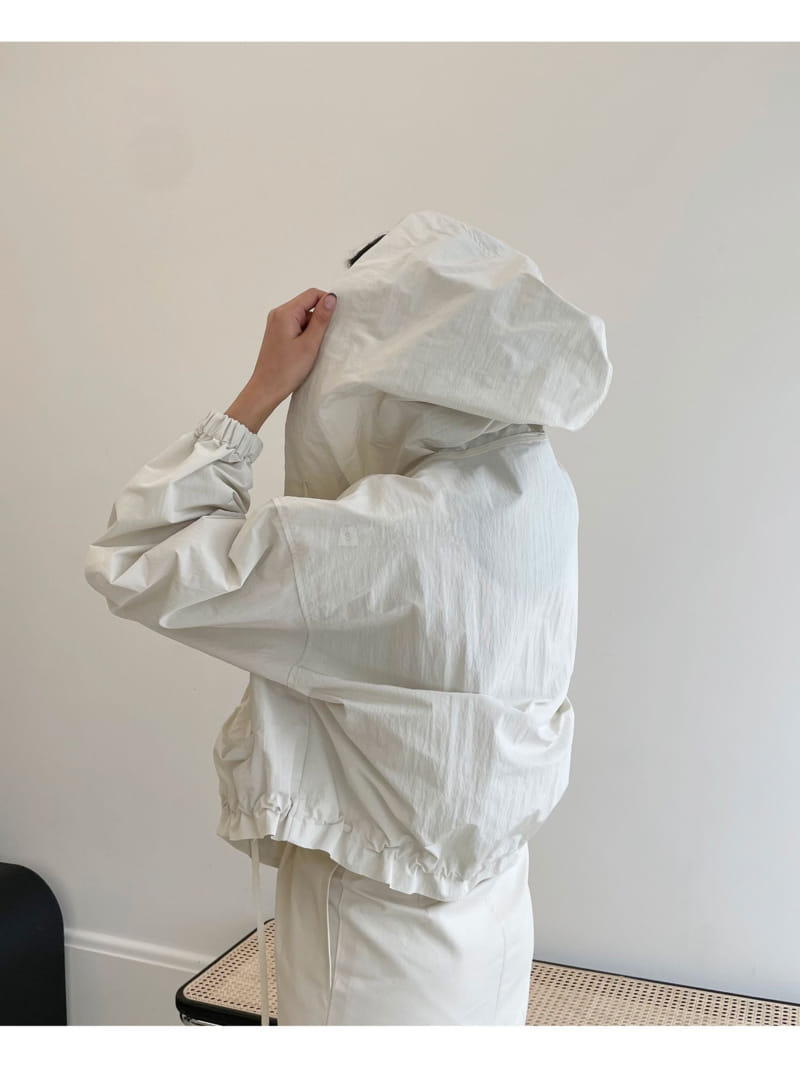 Byron Short Jacket - KKAMI