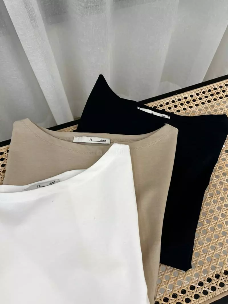 Waterbar - Korean Women Fashion - #thelittlethings - Erbout Tee - 2