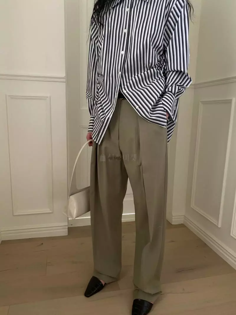 We Are - Korean Women Fashion - #momslook - Shadow Pin Tuck Pants - 2