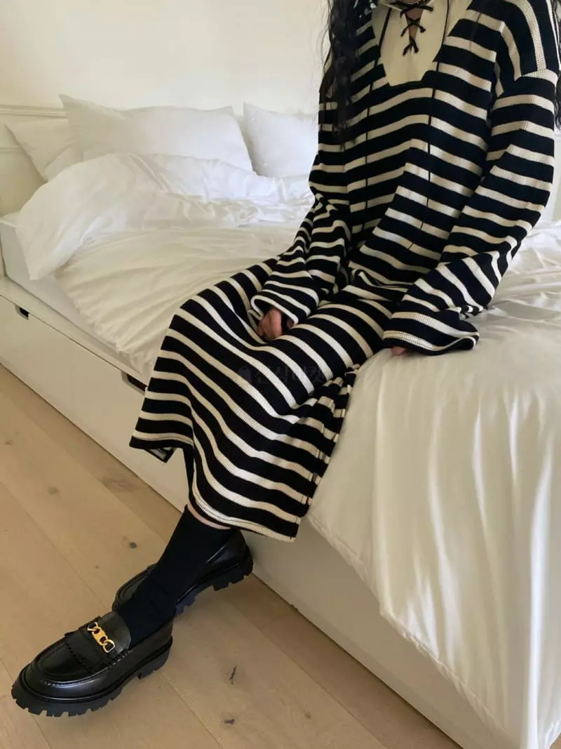 We Are - Korean Women Fashion - #shopsmall - Lula Hoody One-piece - 2