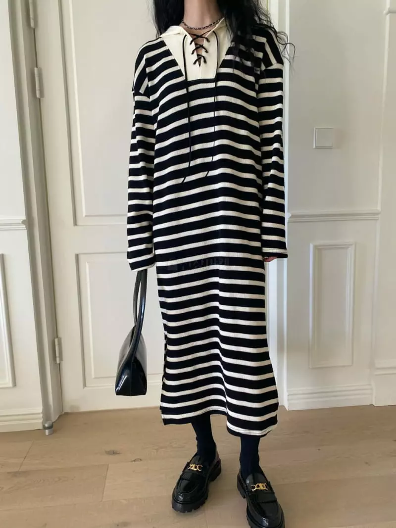 We Are - Korean Women Fashion - #thatsdarling - Lula Hoody One-piece - 3