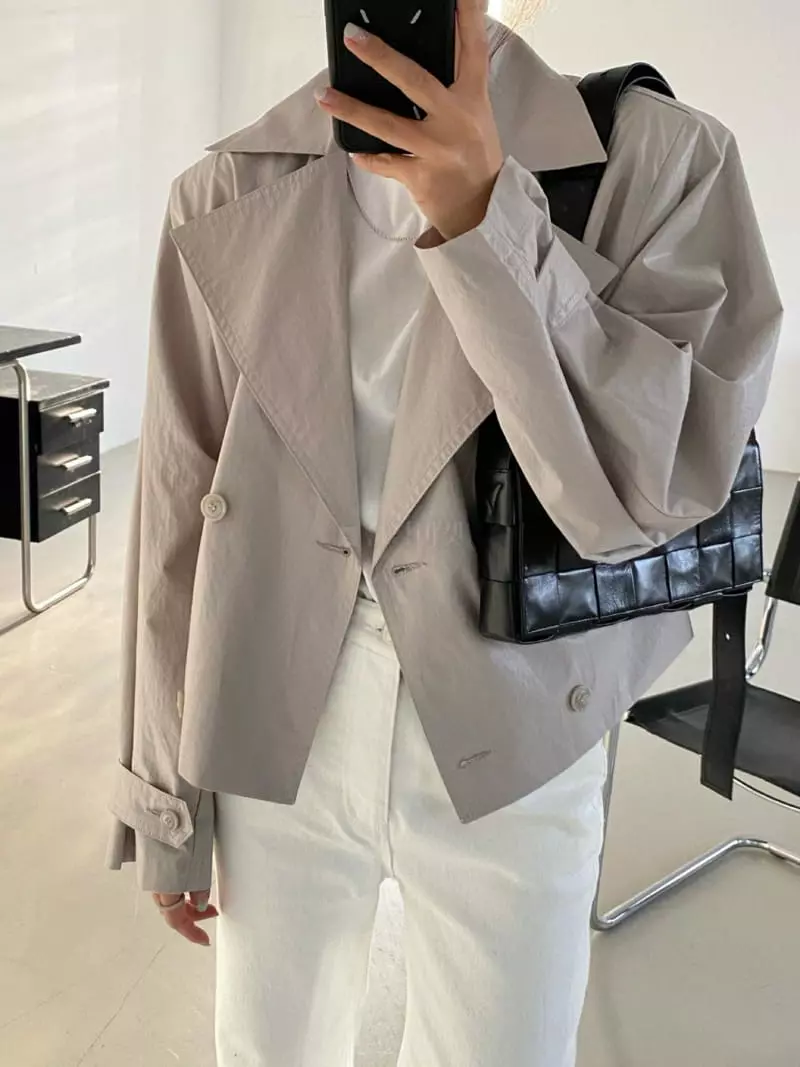 We Are - Korean Women Fashion - #vintageinspired - Bacara Short Trench Coat - 2