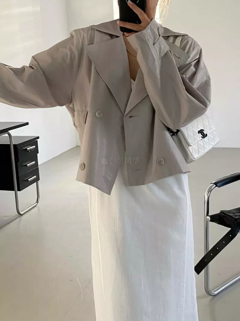 We Are - Korean Women Fashion - #womensfashion - Bacara Short Trench Coat