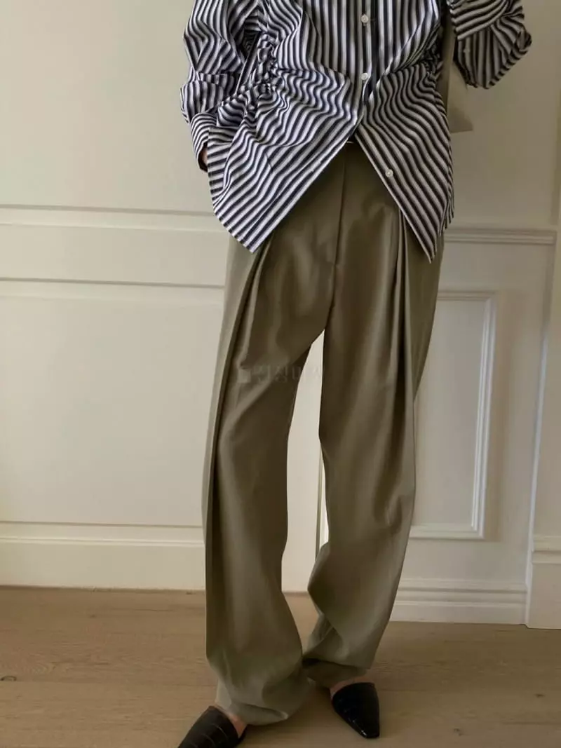 We Are - Korean Women Fashion - #womensfashion - Shadow Pin Tuck Pants