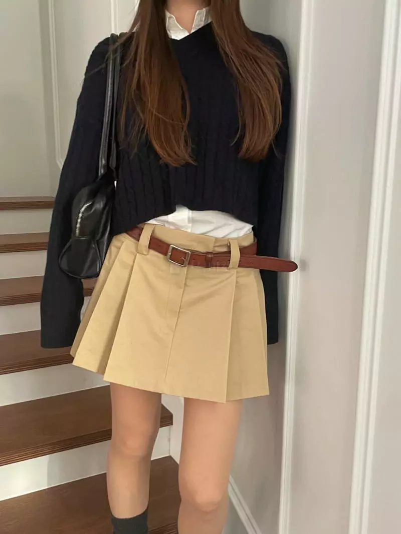 Well Row - Korean Women Fashion - #momslook - Balance Cable Knit Tee (wearing front and back) - 2