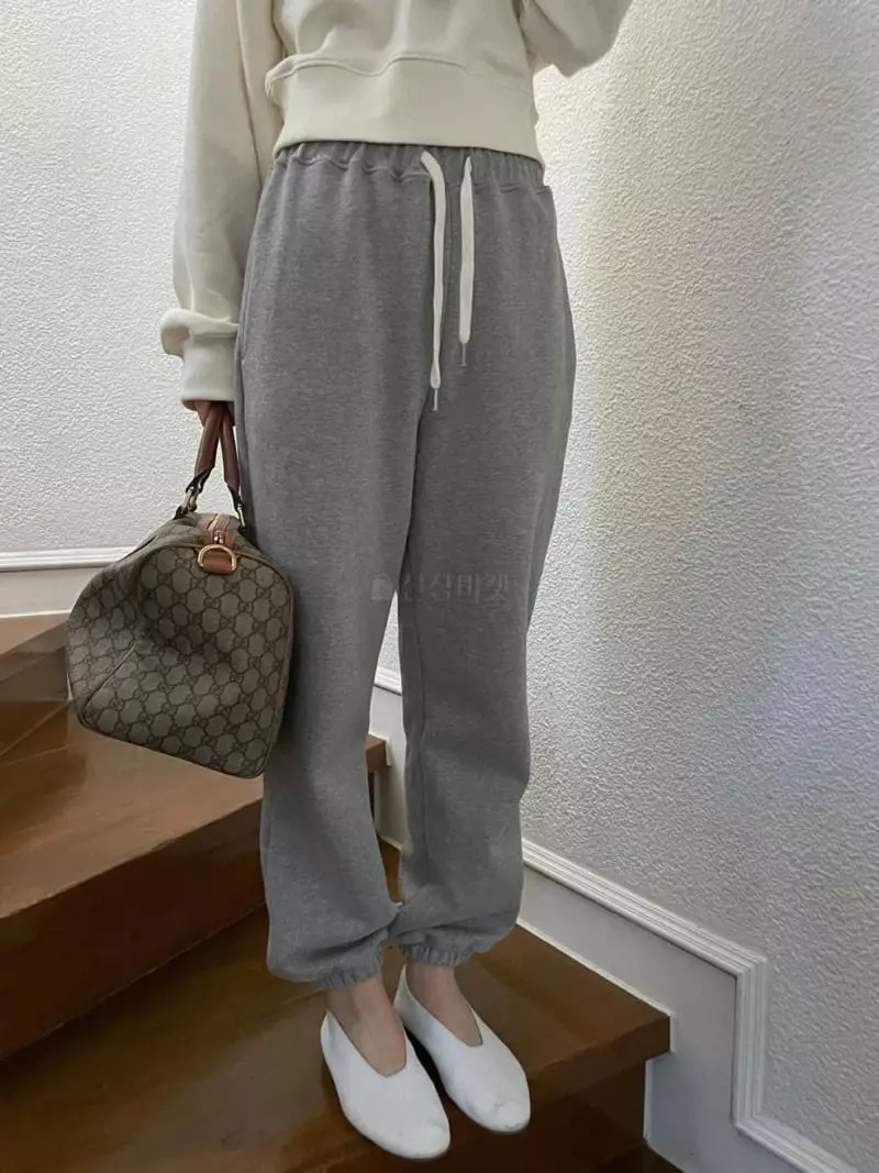 Well Row - Korean Women Fashion - #womensfashion - Straight Jogger Pants - 4