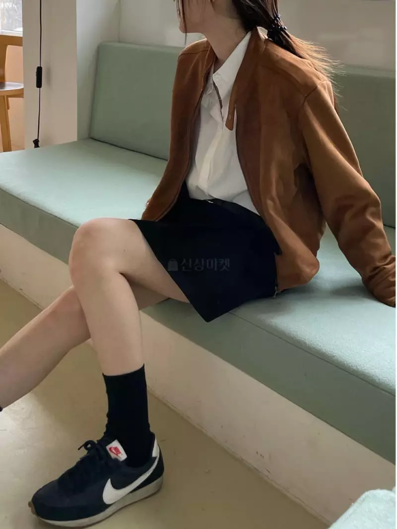 Well Row - Korean Women Fashion - #momslook - Button Loose Shirt - 3