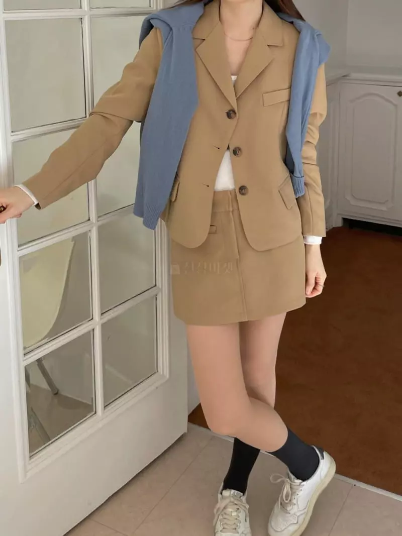 Well Row - Korean Women Fashion - #womensfashion - Three Button Jacket - 4