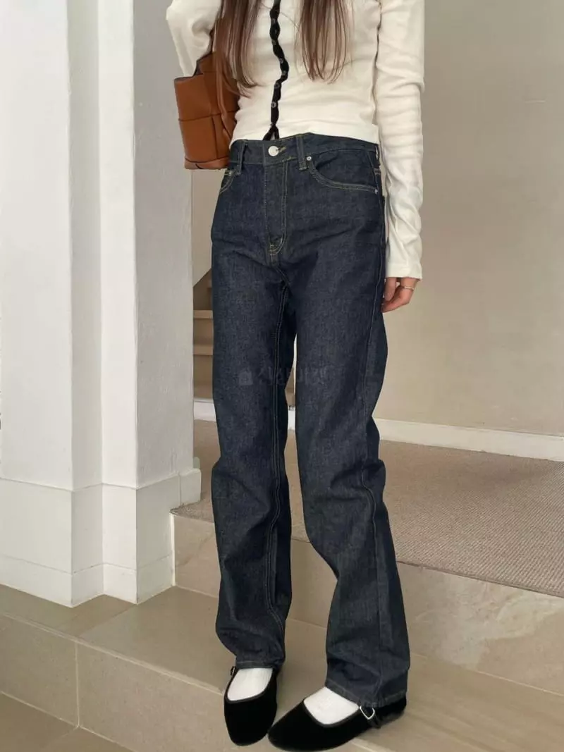 Well Row - Korean Women Fashion - #vintagekidsstyle - Straight Jeans - 3