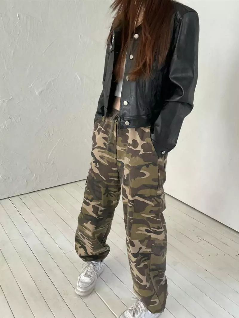 Well Row - Korean Women Fashion - #womensfashion - String Cargo Pants - 2