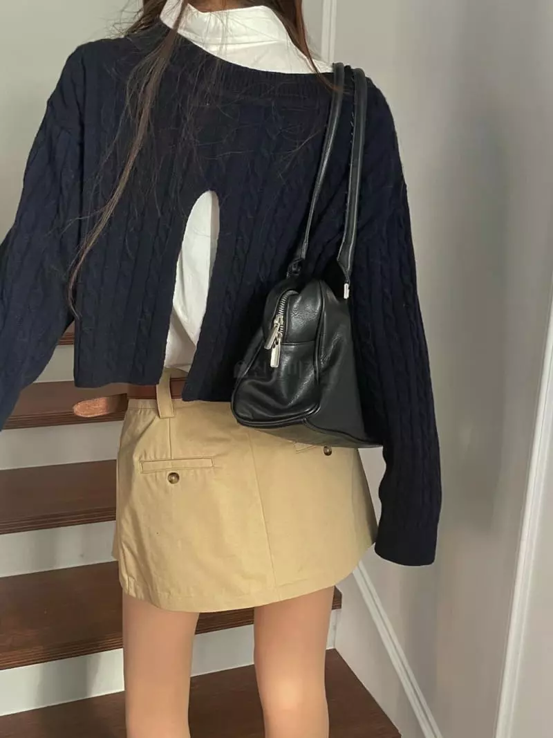 Well Row - Korean Women Fashion - #womensfashion - Balance Cable Knit Tee (wearing front and back) - 3