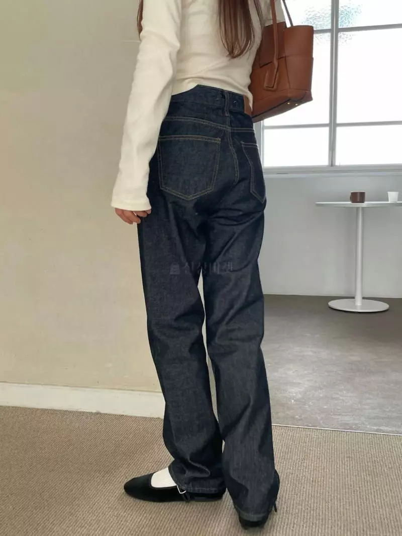 Well Row - Korean Women Fashion - #womensfashion - Straight Jeans