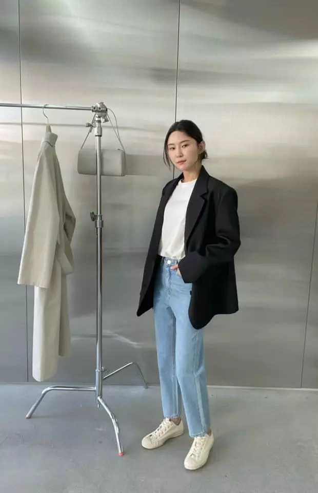 Woodsage - Korean Women Fashion - #momslook - Two Button Jacket - 2