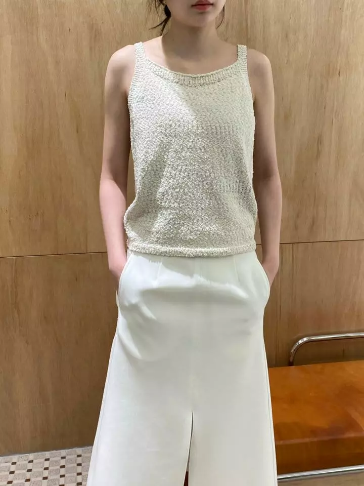 Woodsage - Korean Women Fashion - #momslook - Bubble Sleeveless Tee