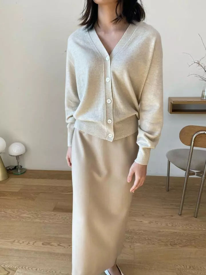 Woodsage - Korean Women Fashion - #momslook - Holga V-neck Cardigan - 4
