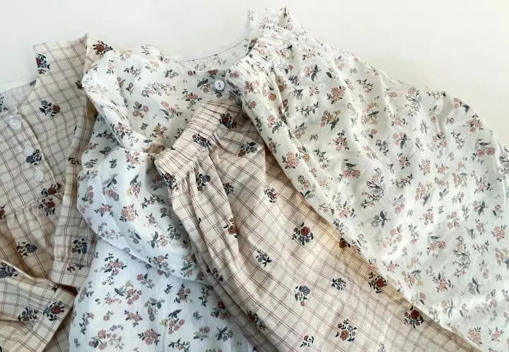 Yerooyena - Korean Children Fashion - #childofig - Gamsung Flower Pajama