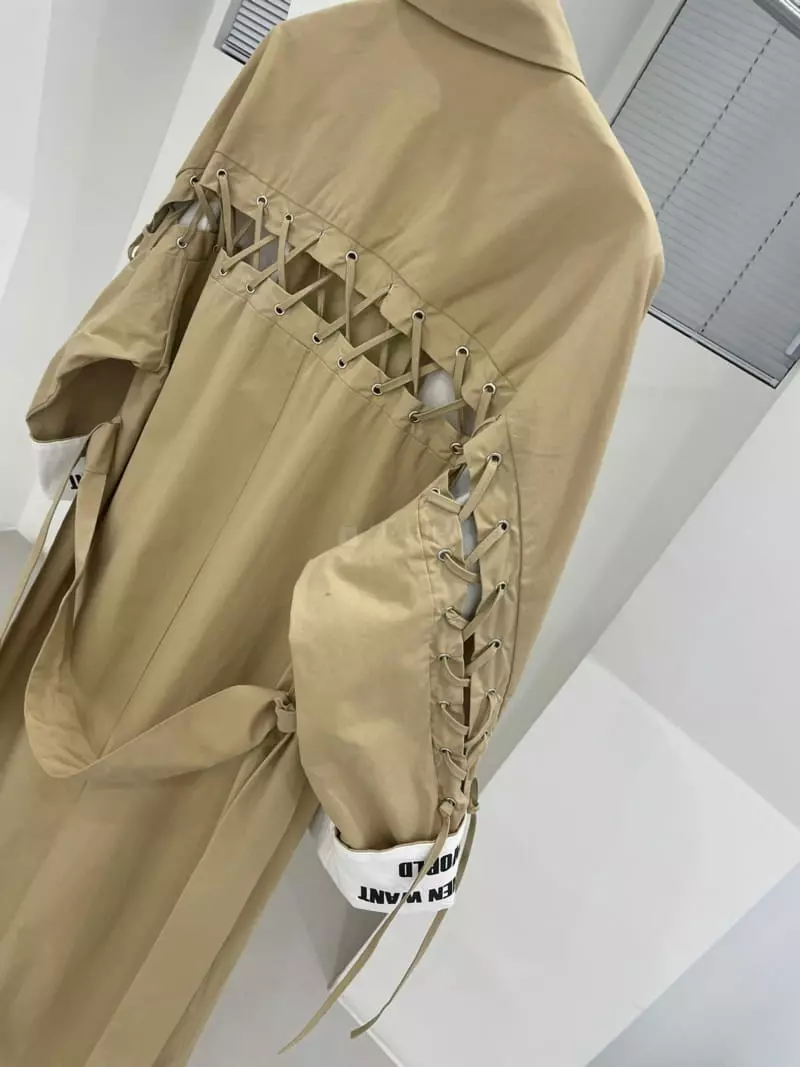 Zipper - Korean Women Fashion - #womensfashion - Unique Eyelet Trench Coat
