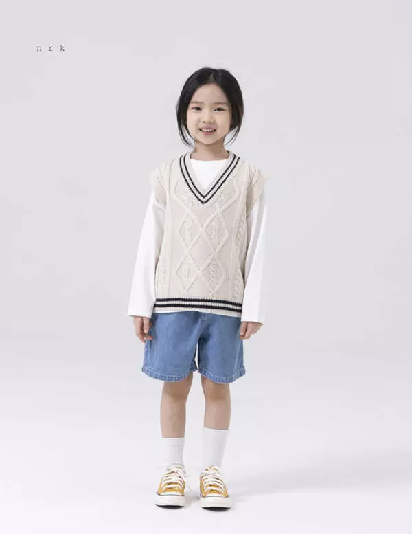 nrk - Korean Children Fashion - #stylishchildhood - Stitch Jeans - 2